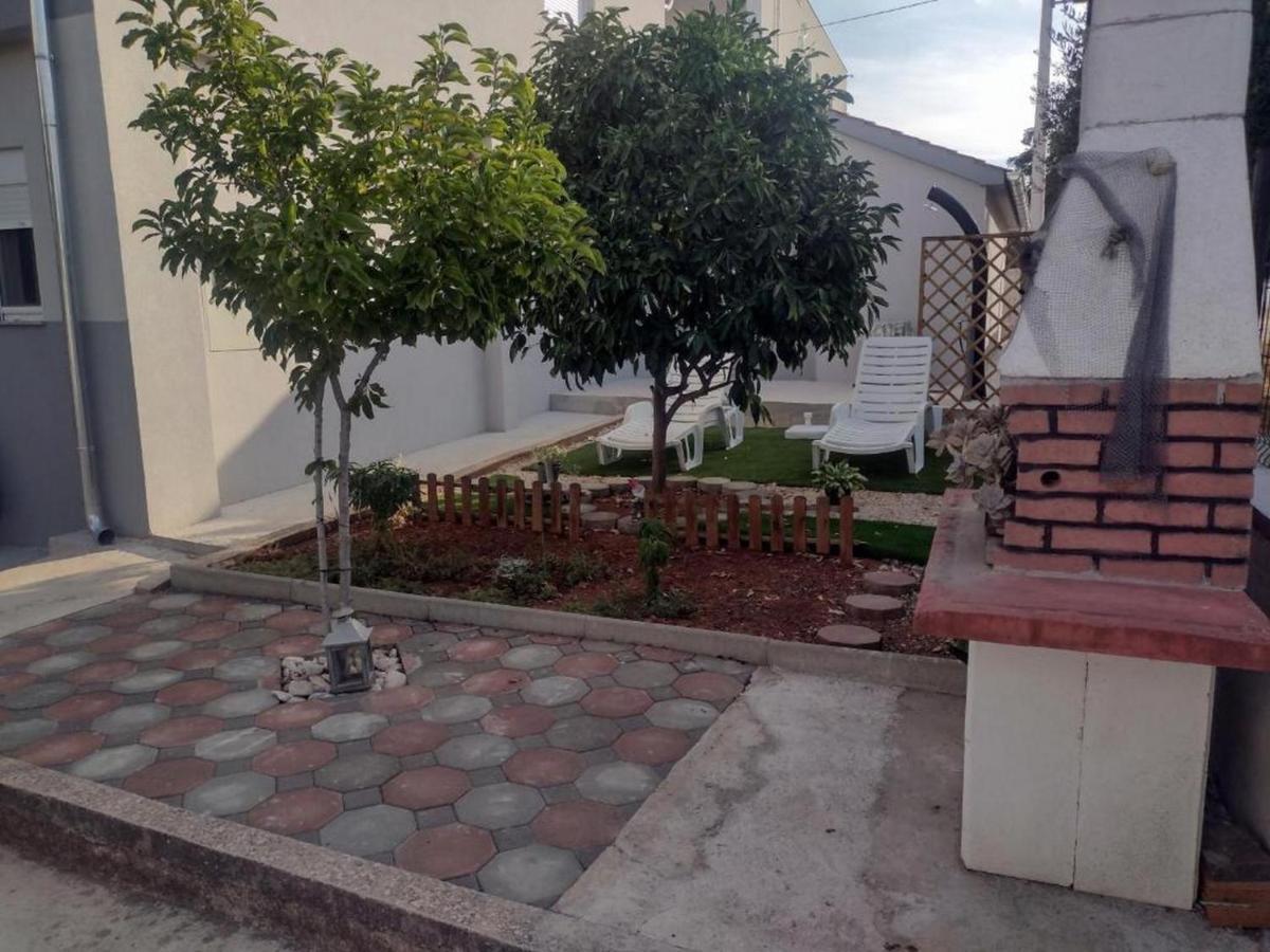 Franica Apartmán *