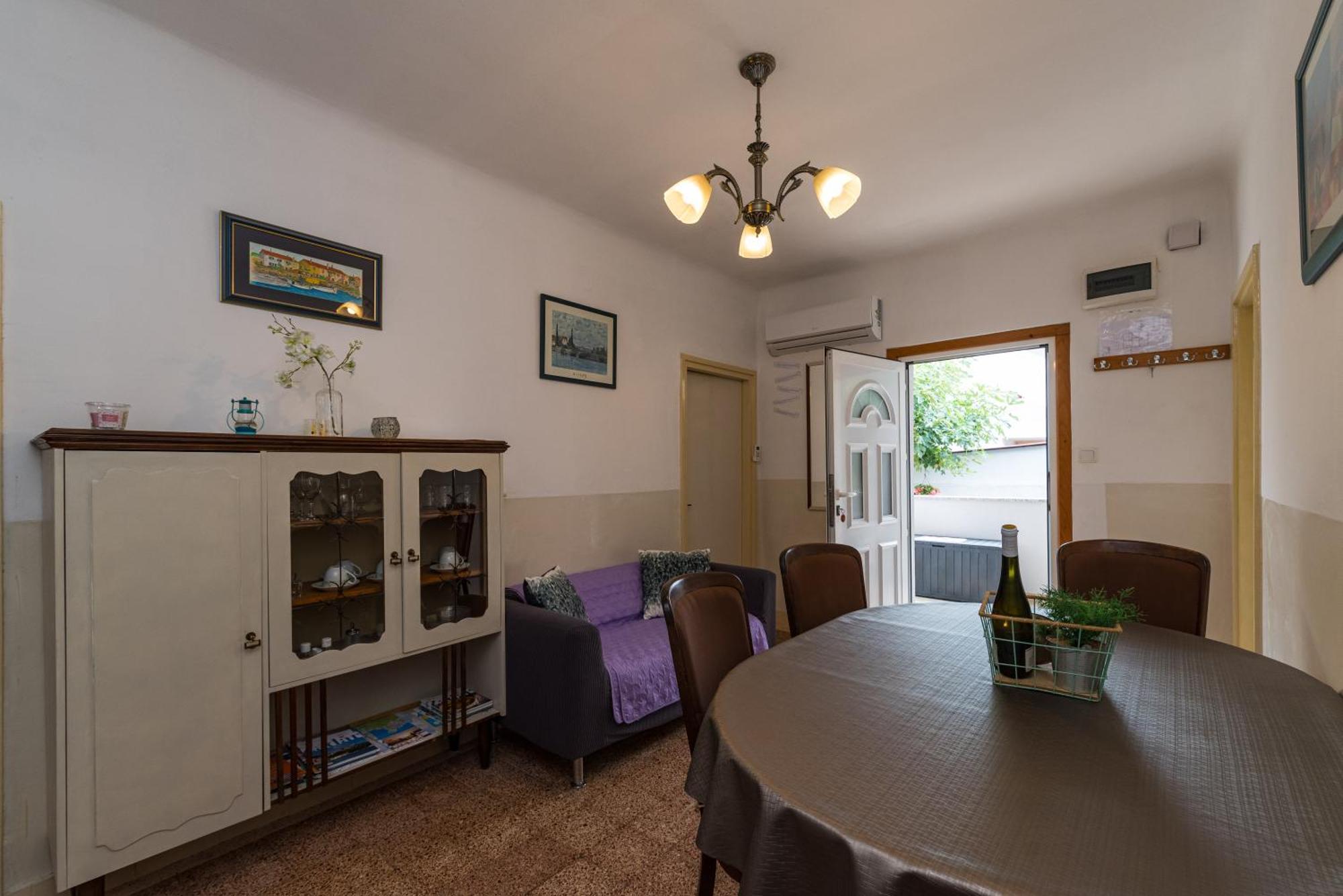 Apartment Franica Zadar
